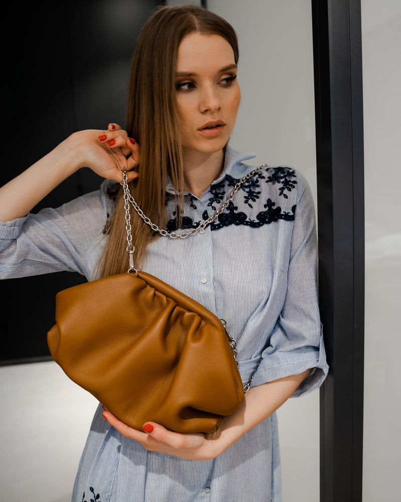 Women Leather Handbag Camellia Black