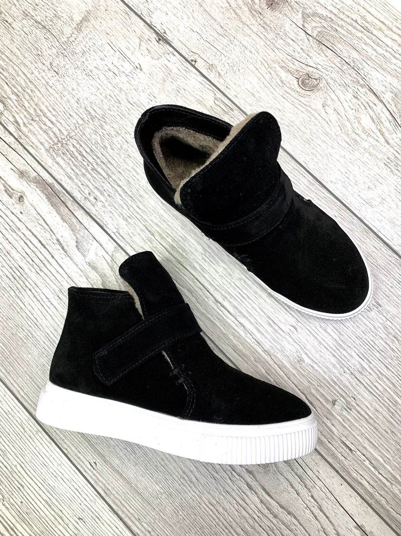 Women Suede Winter Boots Black