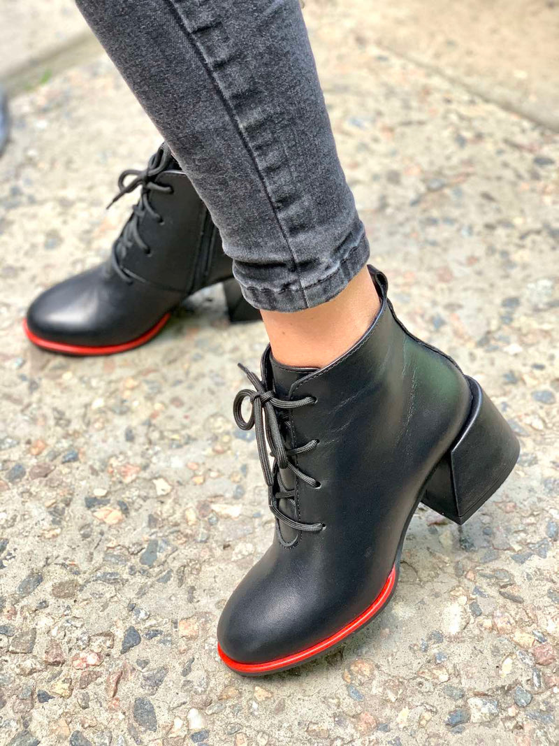 Women Leather Ankle Boots Demi-season Black