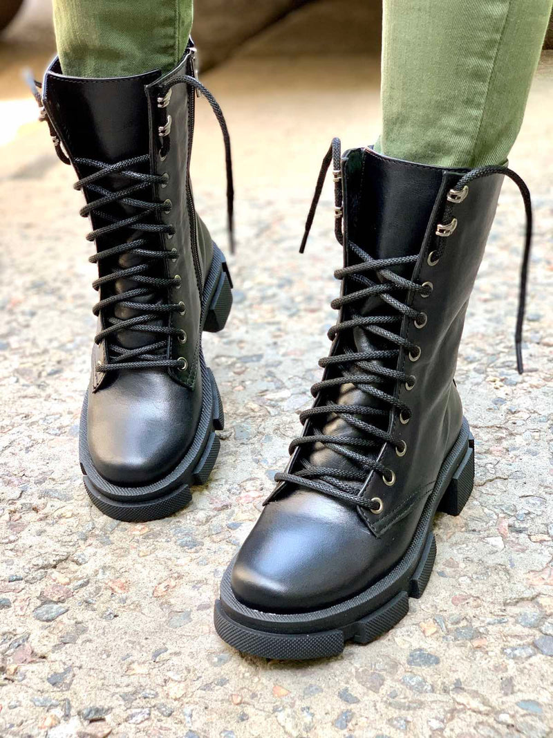 Women Leather Boots Demi-season Black