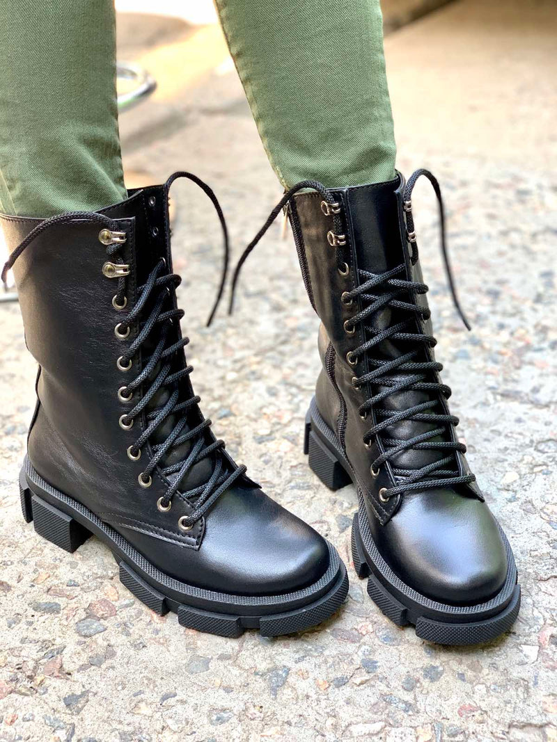 Women Leather Boots Demi-season Black