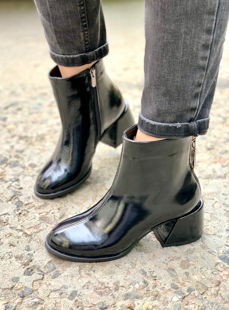 Women Leather Ankle Boots Demi-season Black