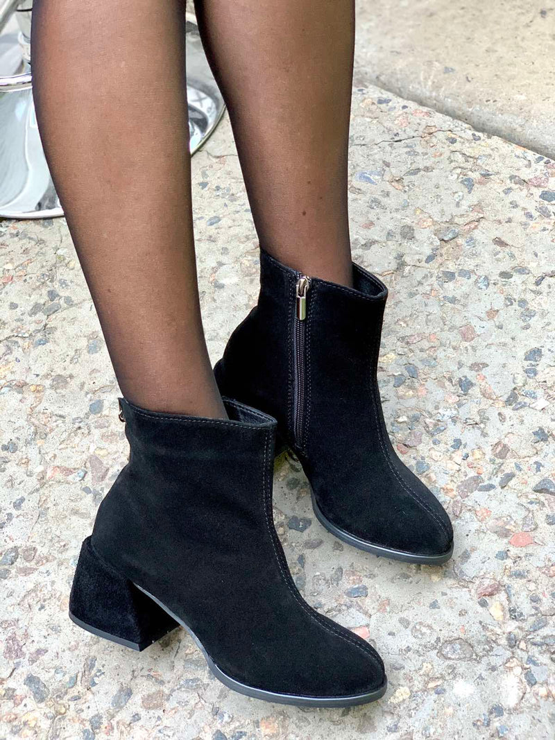 Women Suede Ankle Boots Demi-season Black
