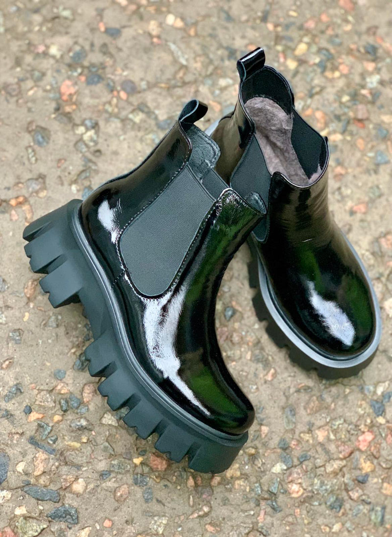 Women Leather Winter Boots Chelsea Black