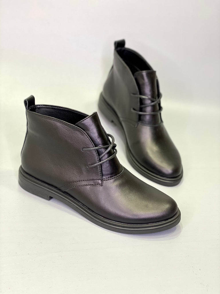 Women Demi-season Leather Boots 1502 Black