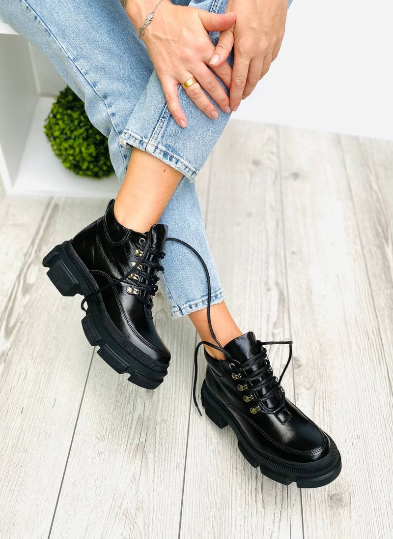 Women Leather Boots Demi-season Black