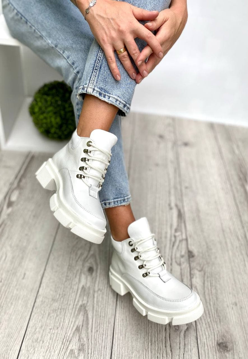 Women Leather Boots Demi-season White