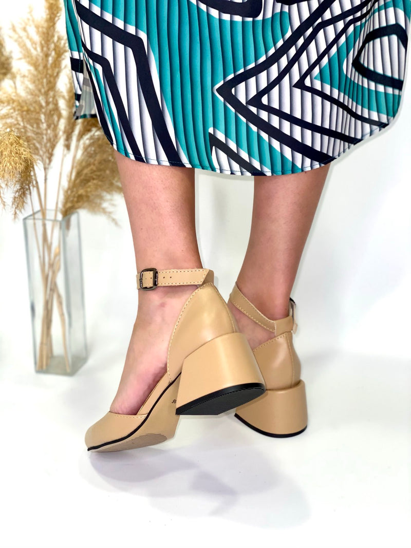 Women Leather Heel Shoes Beige