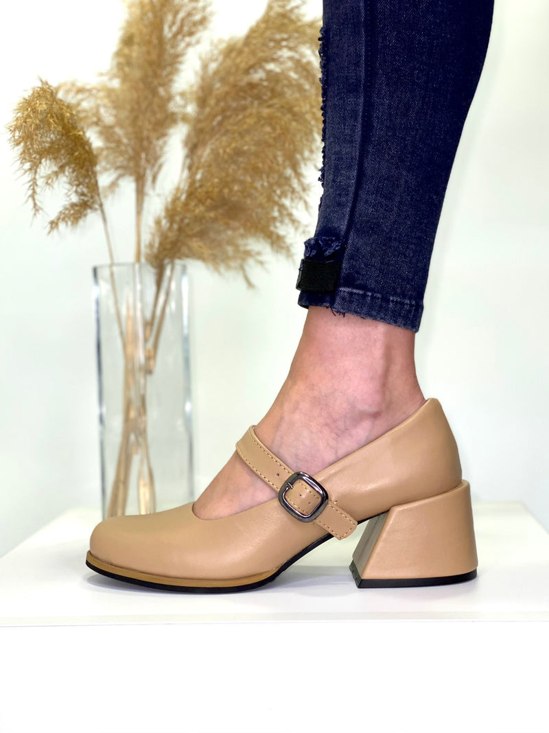 Women Leather Heel Shoes Beige