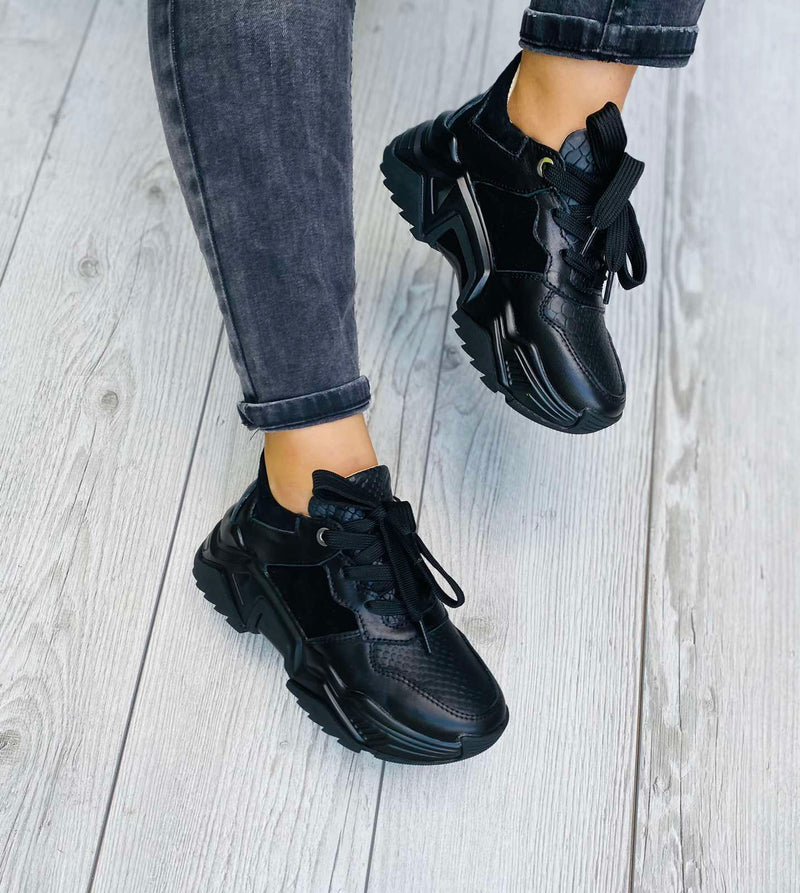 Women Leather Sneakers Black