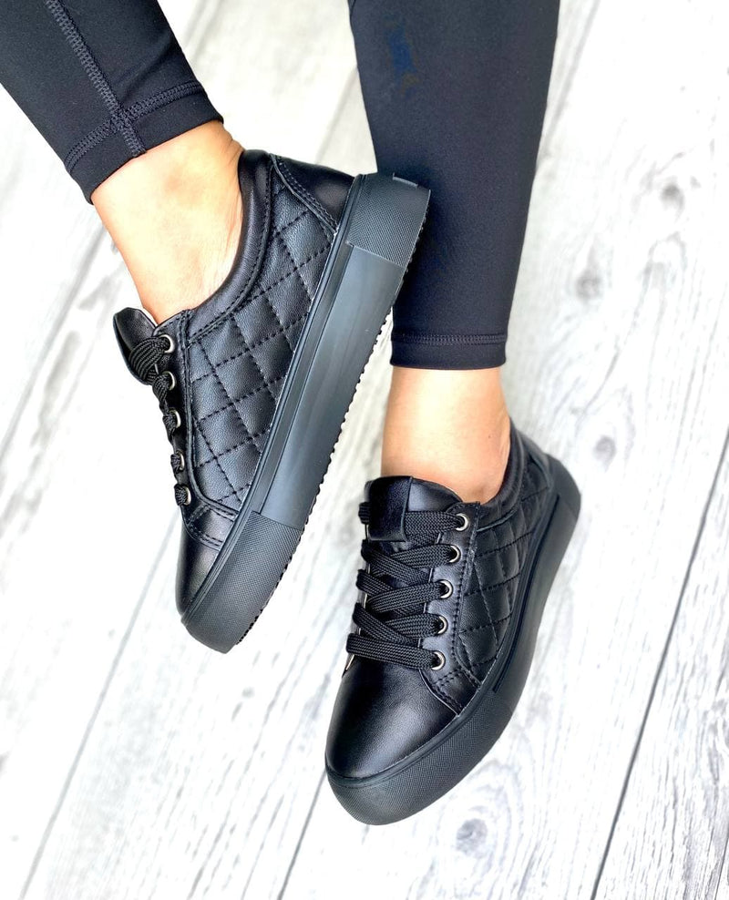 Women Leather Sneakers 1544 Black