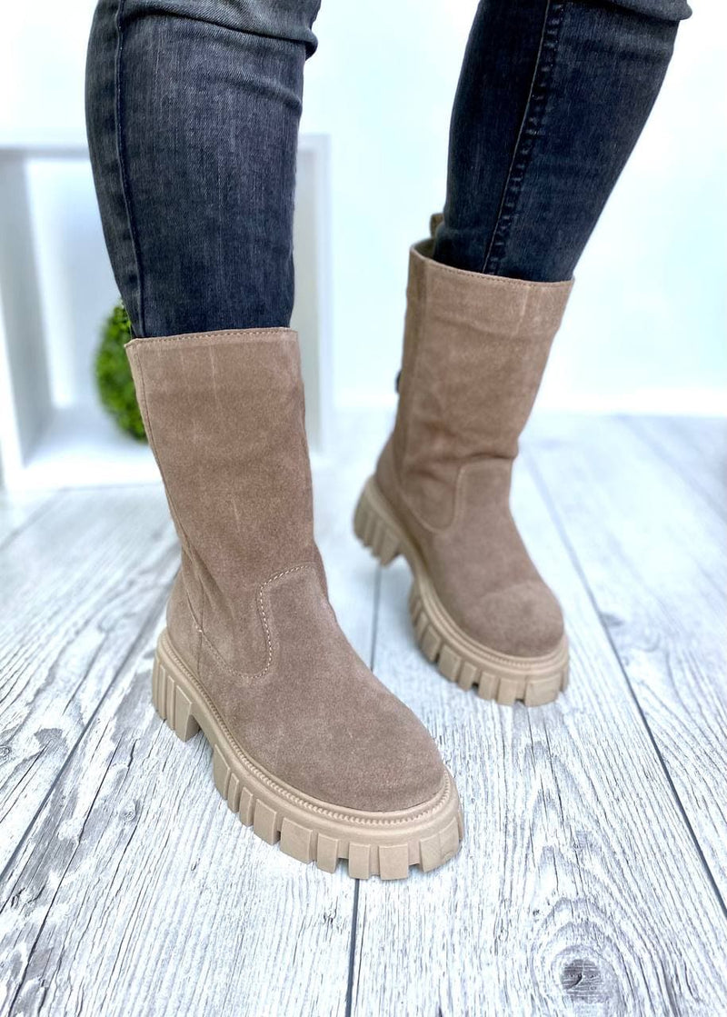 Women Demi-season Suede Boots 1553 Beige
