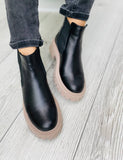 Women Leather Boots Chelsea Demi-season Black