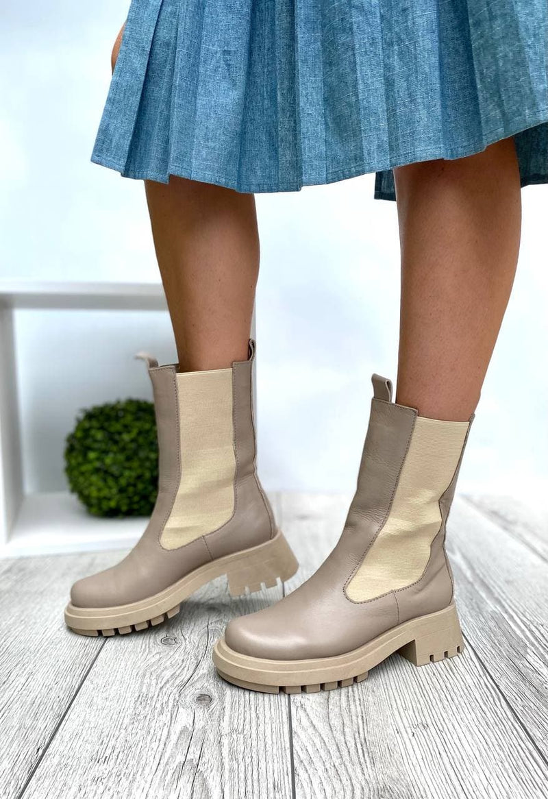 Women Leather Boots Chelsea Demi-season Beige