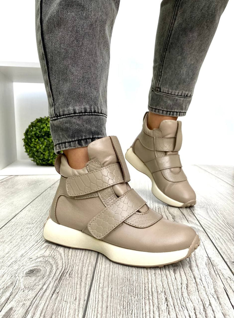 Women Leather Boots Beige