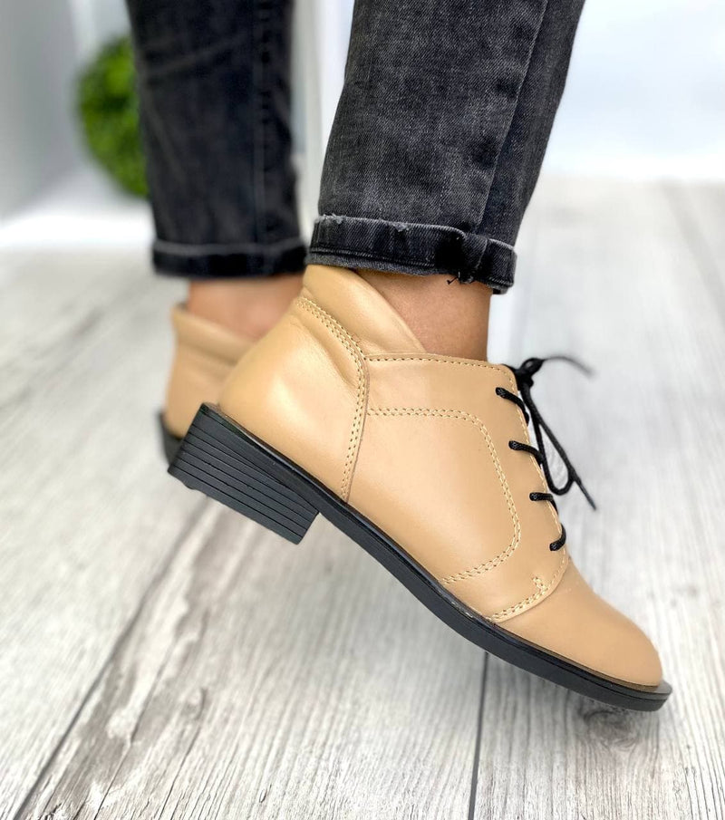 Women Leather Lace-Up Boots Beige