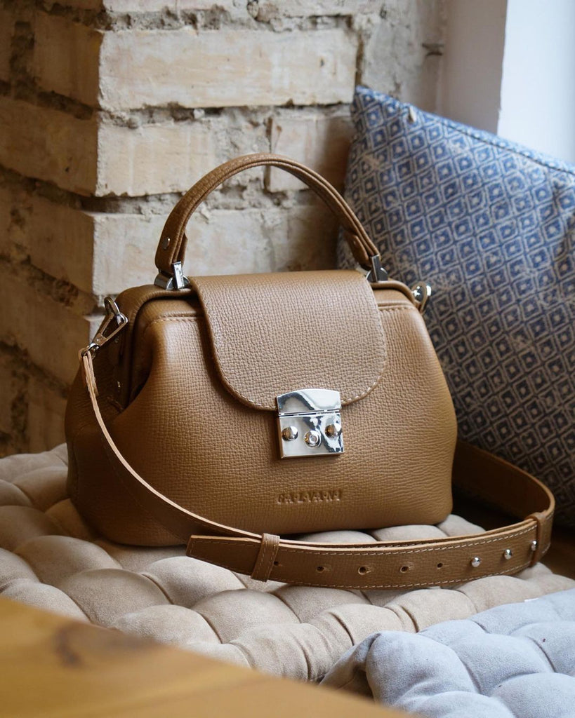 Women Leather Crossbody Bag Palermo Medium Beige – Ankobags