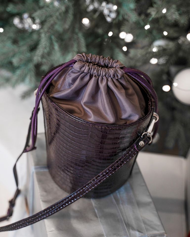 Woman Leather Crossbody Bag Capriccio Purple