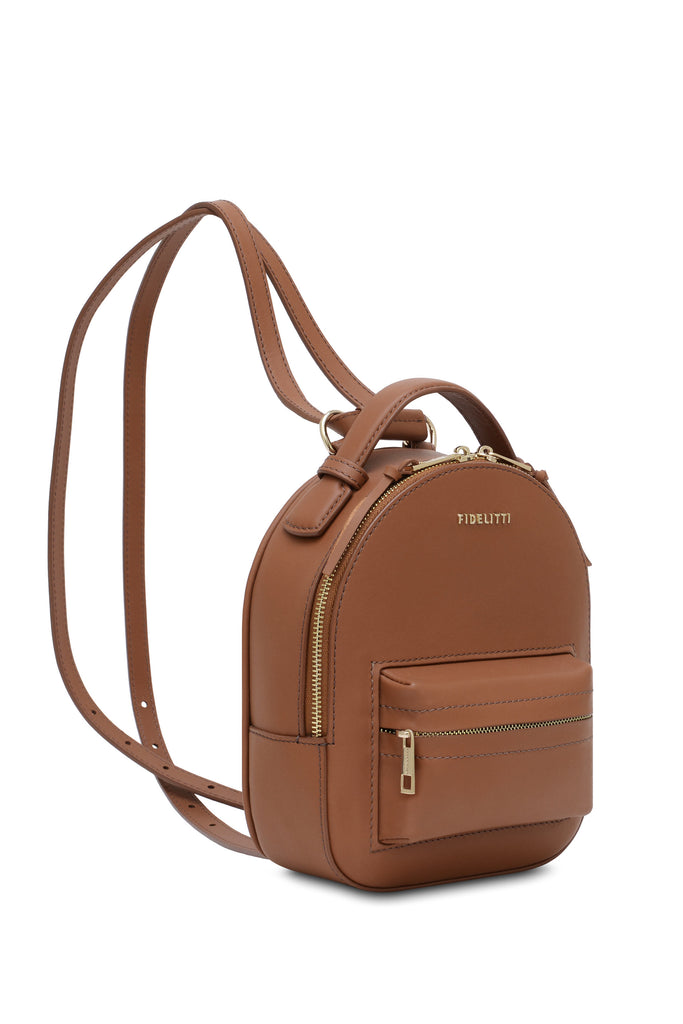 annmuu leather backpack Travel Rucksack Backpack, 16 Inches A small pocket in front offers extra storage Apu Leather Backpack Haku