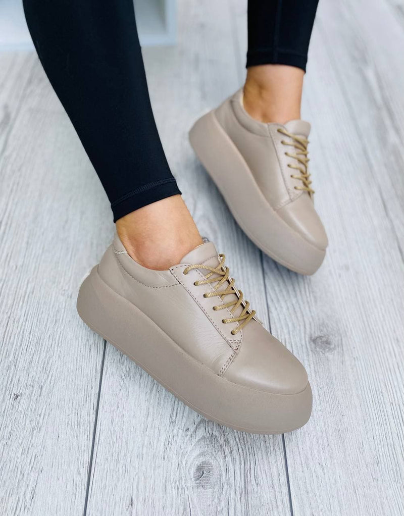 Women Leather Sneakers 1542 Beige