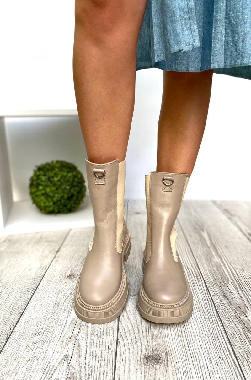 Women Leather Boots Chelsea Demi-season Beige